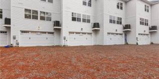 2923 Pretty Lake Avenue Gallery 7