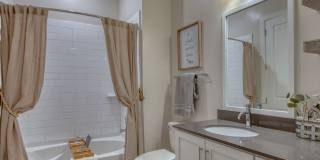 Vickers Roswell Gallery 17