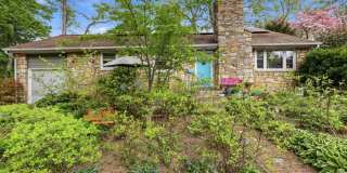 201 BOWDOIN Avenue Gallery 1