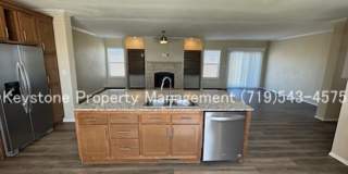 Upscale, Modern 4 Bedroom/2 Bathroom/2 Car Garage Home, PW $2350/$2350 Gallery 10