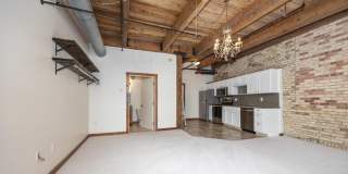 940 Monroe Ave NWUnit 415 Gallery 8
