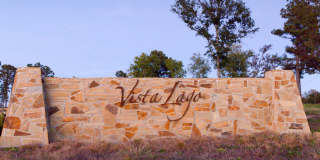 Stunning 3 bed, 2 bath, 1 car garage located in West Tyler!! Gallery 1
