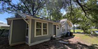 Gorgeous fully remodeled 3 bed/1.5 bath Craftsman-style Bungalow Gorgeous fully remodeled 3 bed/1.5 bath Craftsman-style Bungalow Gallery 4