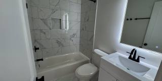 4 Bed / 2 Bath University Area Apartment Gallery 8