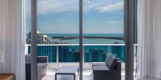 200 Biscayne Boulevard Way Gallery 13