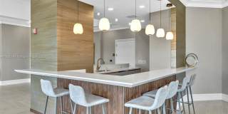 16500 Collins Ave Gallery 89