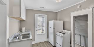 Charming 2BR Apartment in Winston Salem Gallery 5