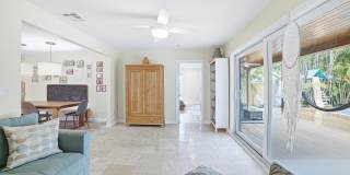 721 N Lakeside Drive Gallery 25