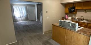 Southdale Square Gallery 28