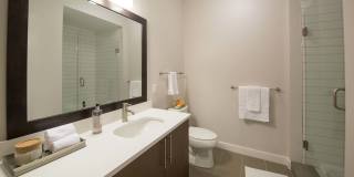 Windsor Marina Bay Gallery 21