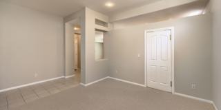 single story / 3 car garage / 3 bedrooms / 3 baths Gallery 6