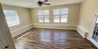 1006 Wood Circle SW Gallery 18
