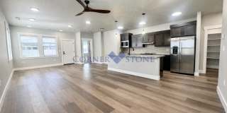 Conner Square Gallery 3