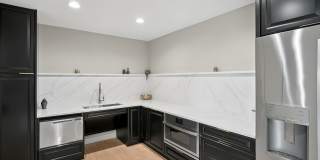 Center Place Gallery 7