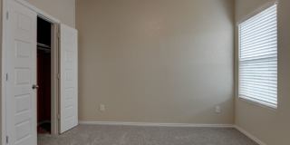 SPACIOUS 4-BEDROOM HOME IN SOMERSET TRAILS Gallery 16