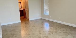 213 Southeast 21st Street Gallery 11