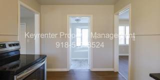 Cozy 2 Bedroom 1 Bathroom Home In Kendall-Whittier Gallery 12