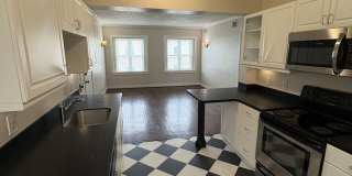 Carberry Apartments (3918 Cass St.) Gallery 5