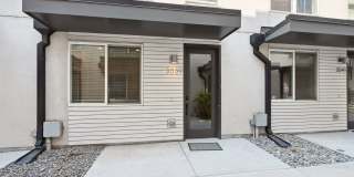 3 Bedroom Modern Townhome in Sloan Lake Gallery 1