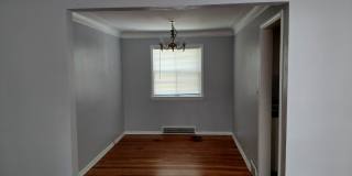4 bedroom, 2 full bath bungalow near Cedar and Warrensville Gallery 5