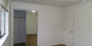 2 Bed, 1.5 Bath Condo in The W. Eugene Neighborhood! Apply Now! Gallery 12