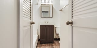 Sheridan South Gallery 11