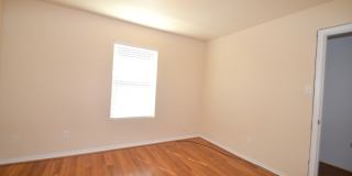 GORGEOUS 4 BED/2 BATH HOME IN HOUSE CREEK!! Gallery 15