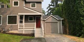 3 bedroooms townhouse. Great School District!! Gallery 1