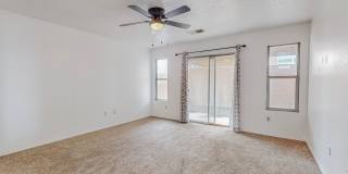 NORTH WEST 3/BD 2/BA 2/CG House Gallery 18