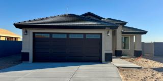 Almost New Three Bedroom Two Bath Home Gallery 1