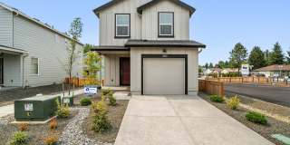 Modern 3-Bedroom Home with Upstairs Loft, Central A/C & Fenced Backyard Gallery 1