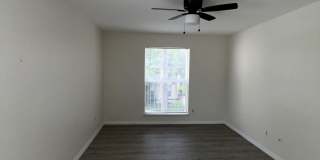 899 Riverside Drive Gallery 25