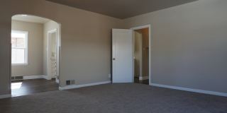Adorable 1940's Remodeled 4 Bed 2 Bath Home Gallery 4