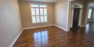 94 WOLF CREEK Circle Gallery 11