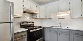 The Hinsdale Apartment Homes Gallery 26