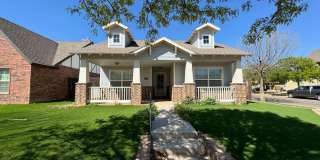 2102 9th Street Gallery 1