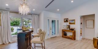 700 Holly Road Gallery 8