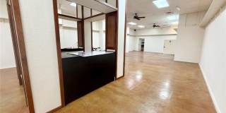 707 Austin Avenue Gallery 7