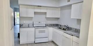 2429 Ecuadorian Way Gallery 2