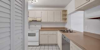 9470 Poinciana Place Gallery 9