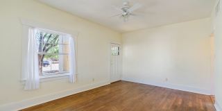 3 Bed 2 bath home PERFECT for U of A Students, Faculty and Staff! Gallery 7