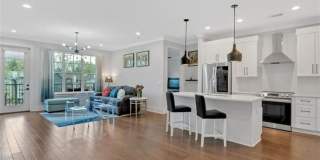 6890 Peachtree Dunwo Road Gallery 1