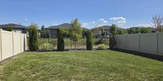 4502 E Matisse St. Gallery 17