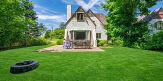Elegant 3 Bedroom Tudor with Flexible Living Space Elegant 3 Bedroom Tudor with Flexible Living Space Gallery 34