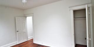 2026/2027 JHU Off-Campus 3bd/1ba Rowhouse w/ W/D & rear yard! -Available 6/9/26 2026/2027 JHU Off-Campus 3bd/1ba Rowhouse w/ W/D & rear yard! -Available 6/9/26 Gallery 18