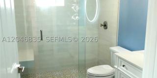 Emerald Plaza Gallery 25