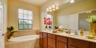 10385 Wellington Parc Drive Gallery 24