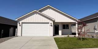 Gorgeous, Brand New 3 bed, 2 ba- South Orchard Location! Gallery 1