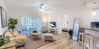 Polo Glen Apartment Homes Gallery 25