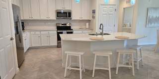 Seasonal Short-Term Sought after Sarasota National (Social Membership) with resort like Amenities! Gallery 8